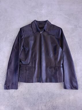 MANTLES Classic Black Leather Jacket
